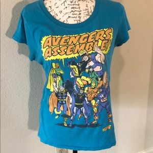 Girl’s Marvel Avengers shirt size 15/17